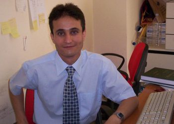 الدكتور مجدي بهجت محمد دويكات