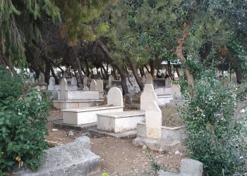 مقبرة العمود - بلاطة البلد