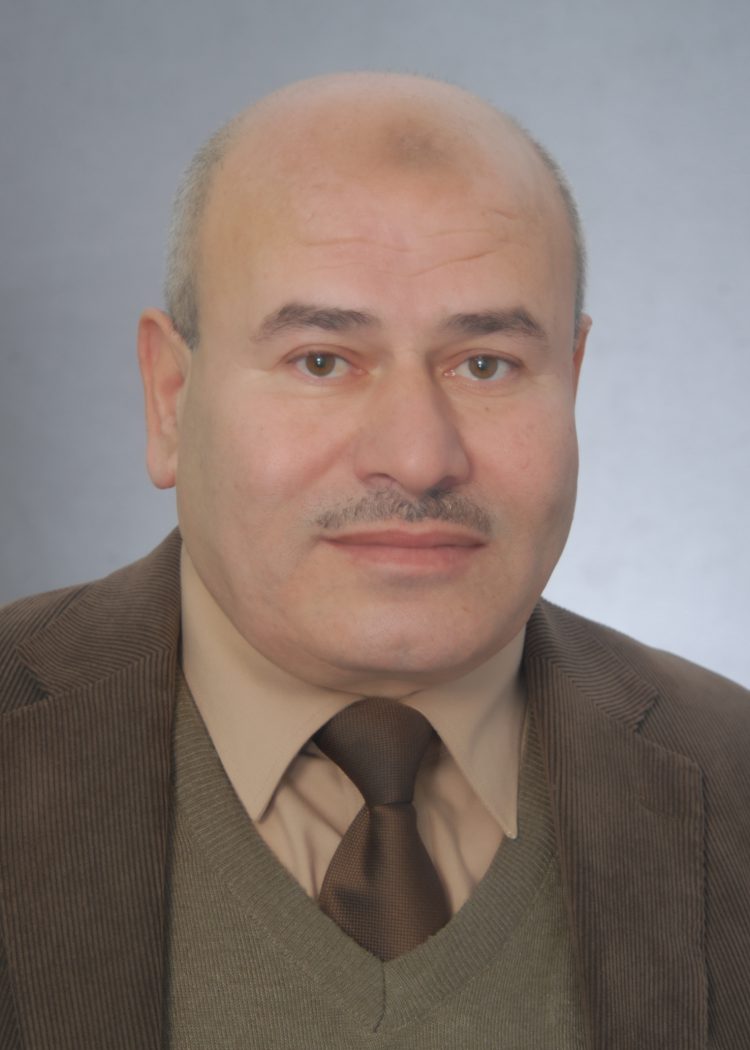 انتقل إلى رحمة الله تعالى: الحاج غسان داود (أبو داود)